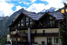 Hotel Adamello